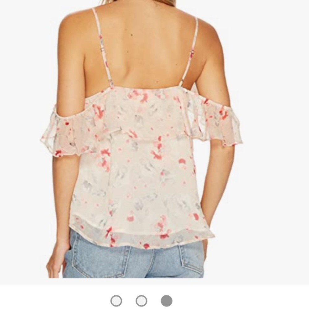 Astr the label cold shoulder tank